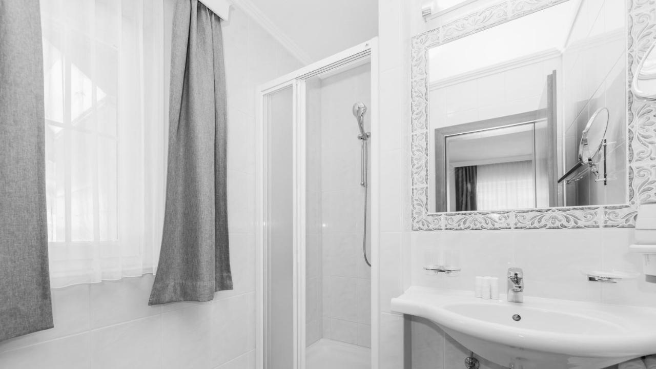 Hotel24steps Hotel 4*